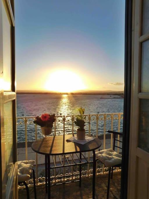 Camere A' Marina Сиракузы Экстерьер фото