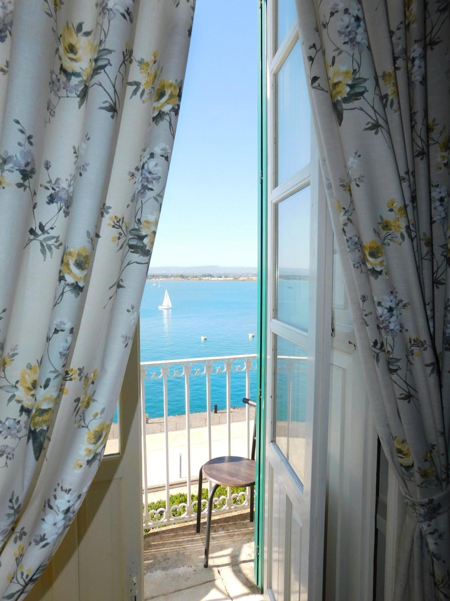 Camere A' Marina Сиракузы Экстерьер фото